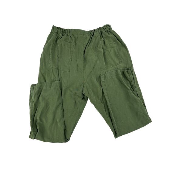 OFY - Elasticated Waist Loose Fit Pants in Green - Picture 3 of 3